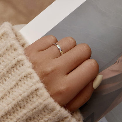 Sterling zilveren ring met pootafdruk.